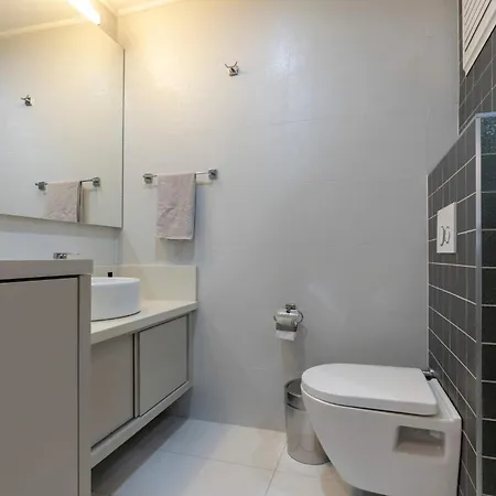 شقة Luxury In Sirius Town Pool & *