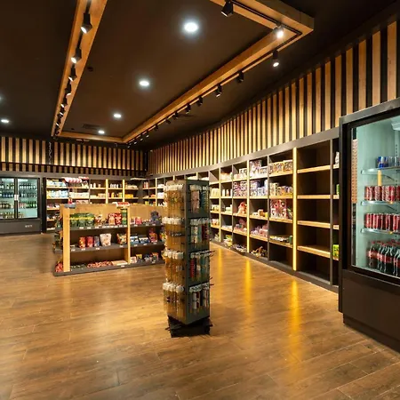 Luxury In Sirius Town Pool & Appartement *