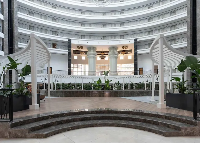 Snitch Sirius Luxury Residence With Pool Spa Apartament *