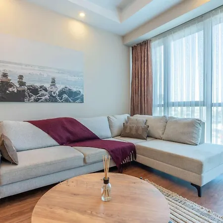 Διαμέρισμα Luxury In Sirius Town Pool & *